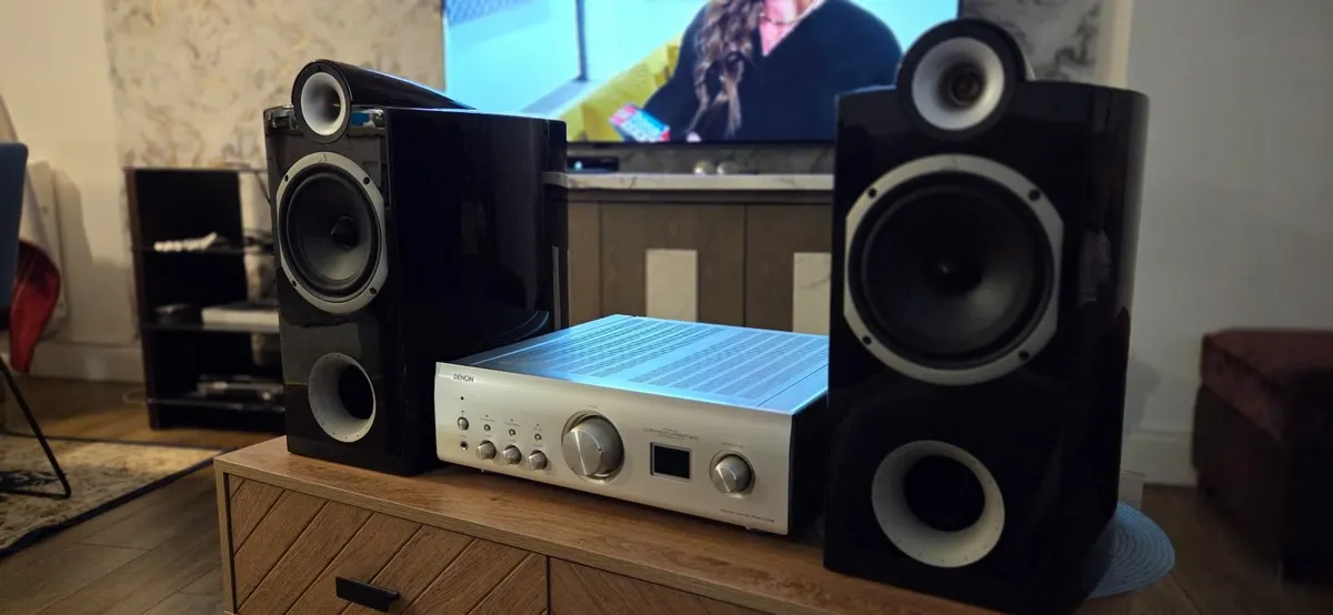 Triangle Theta Signature - Image 4