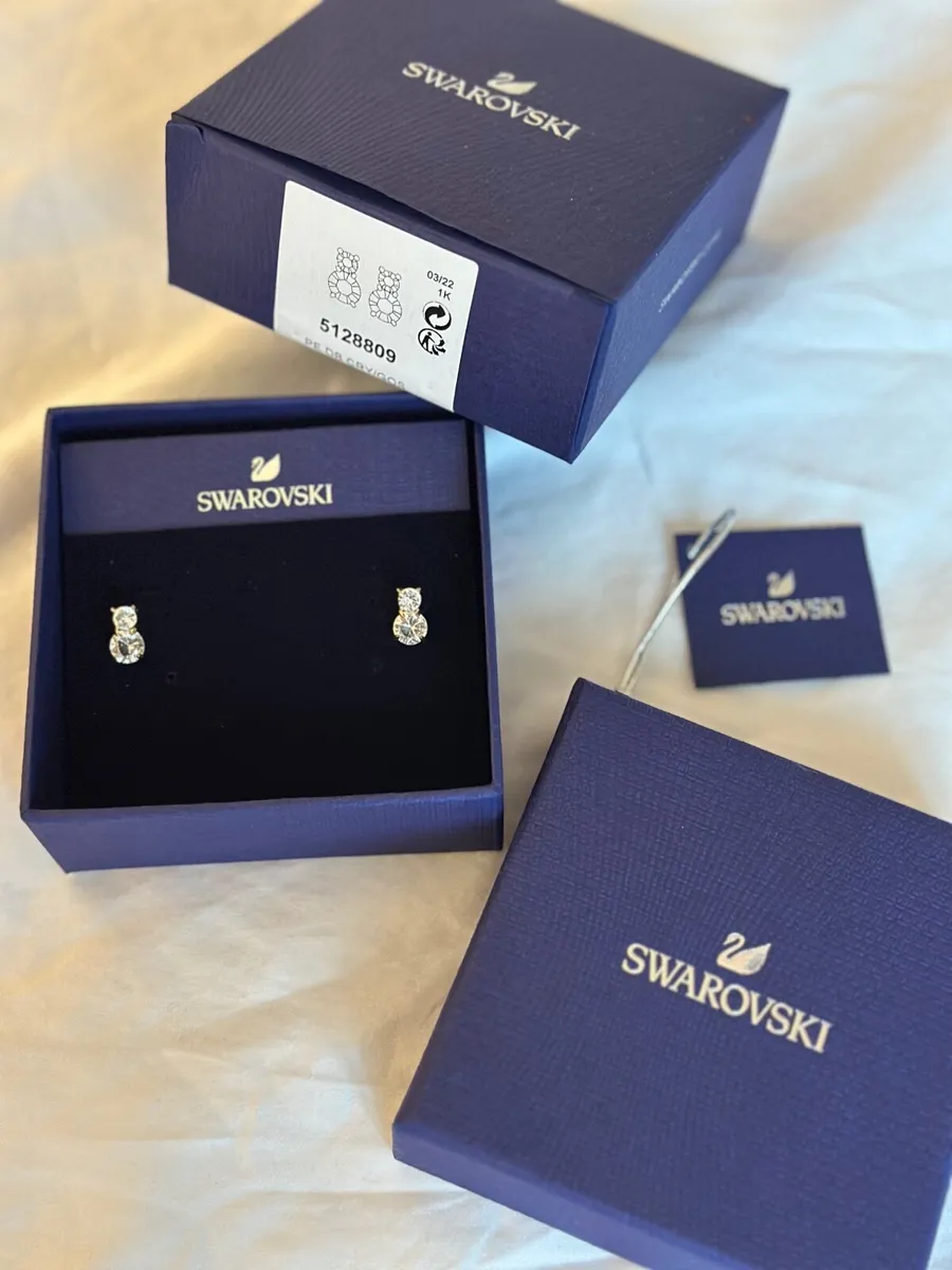 Swarovski earrings for Sale - Image 2