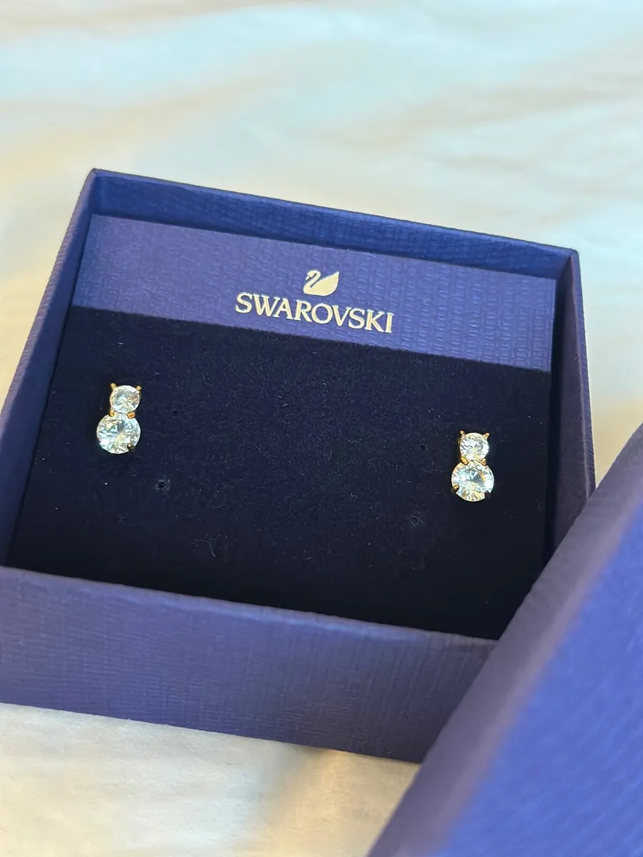 Swarovski earrings for Sale - Image 3