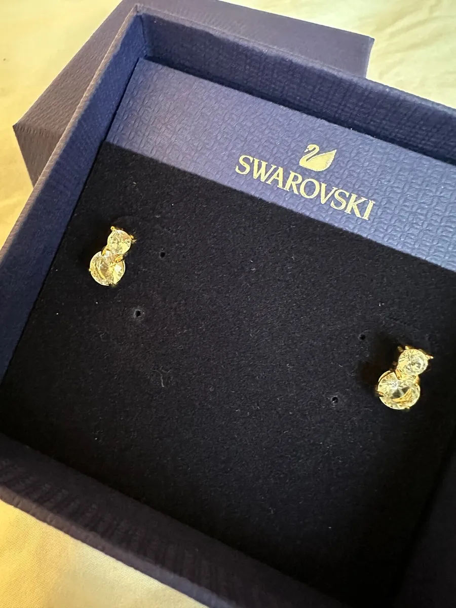 Swarovski earrings for Sale - Image 4