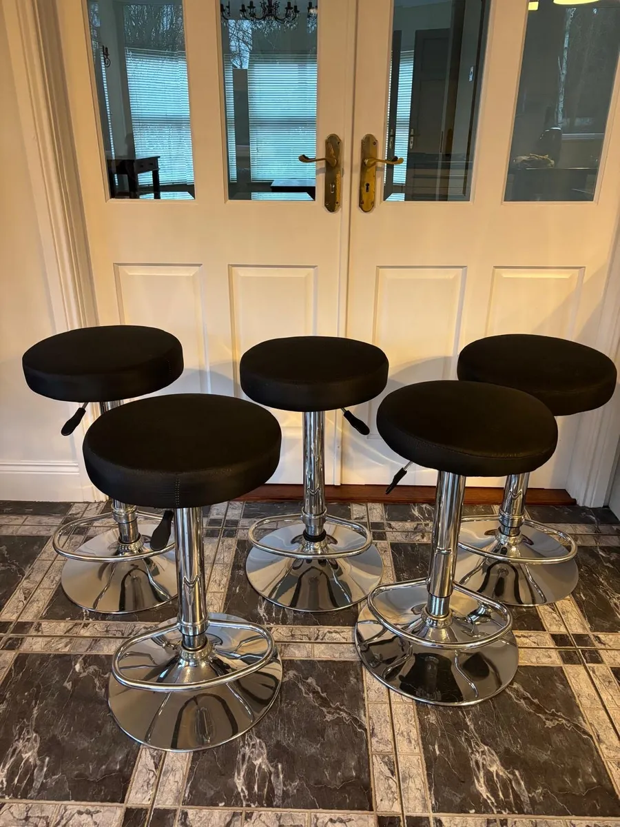 Breakfast bar stools  x5 - adjustable heights.