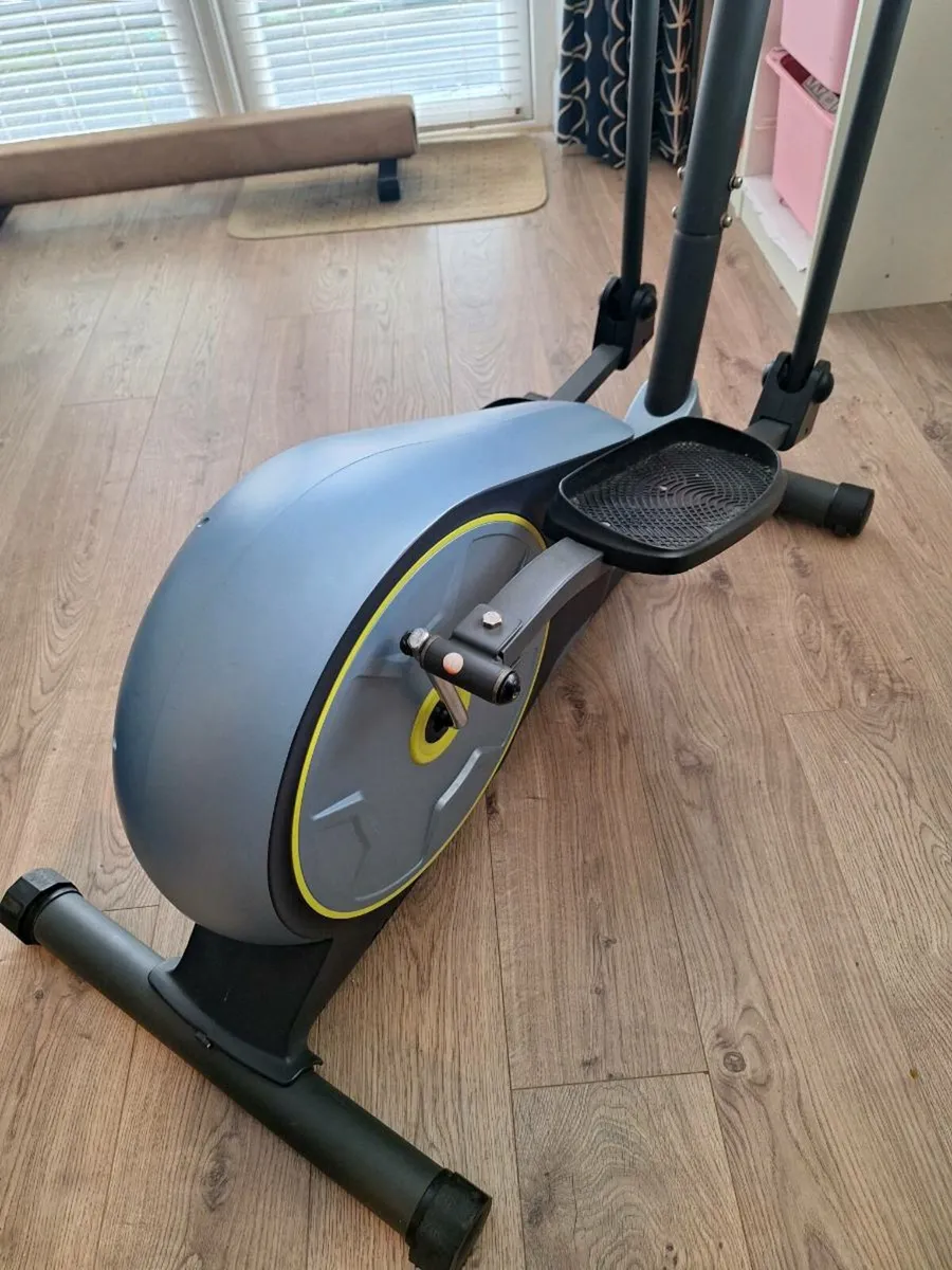 Body Go Fitness Elliptical Cross Trainer - Image 2