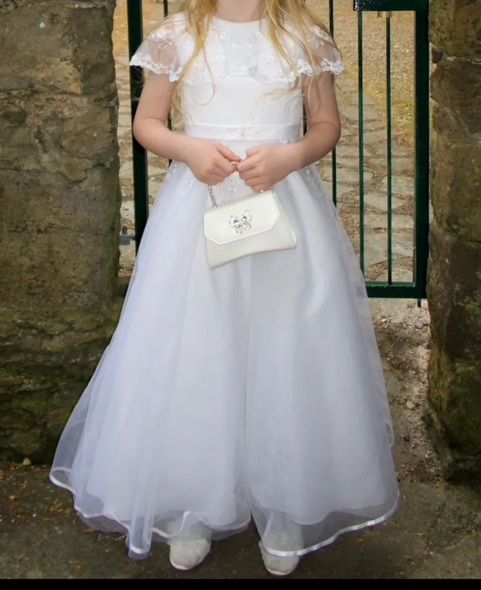 Communion dress/bundle - Image 1