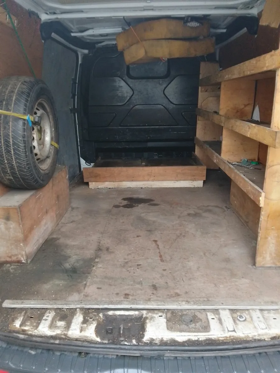 Ford Transit Custom 2015 - Image 3