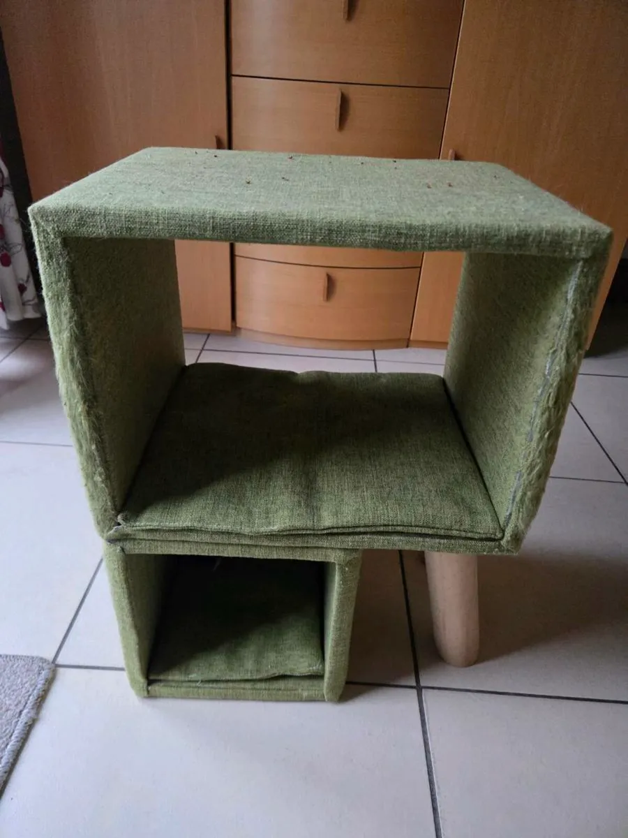 Scratch post and cube for cat - Image 2