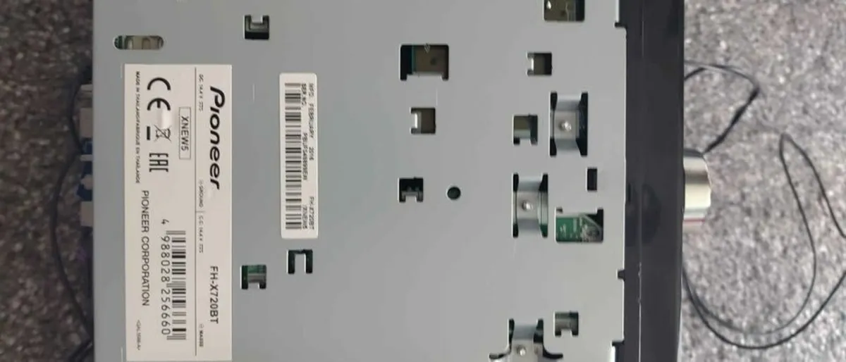 Car radio Pioneer fx-x720bt - Image 2