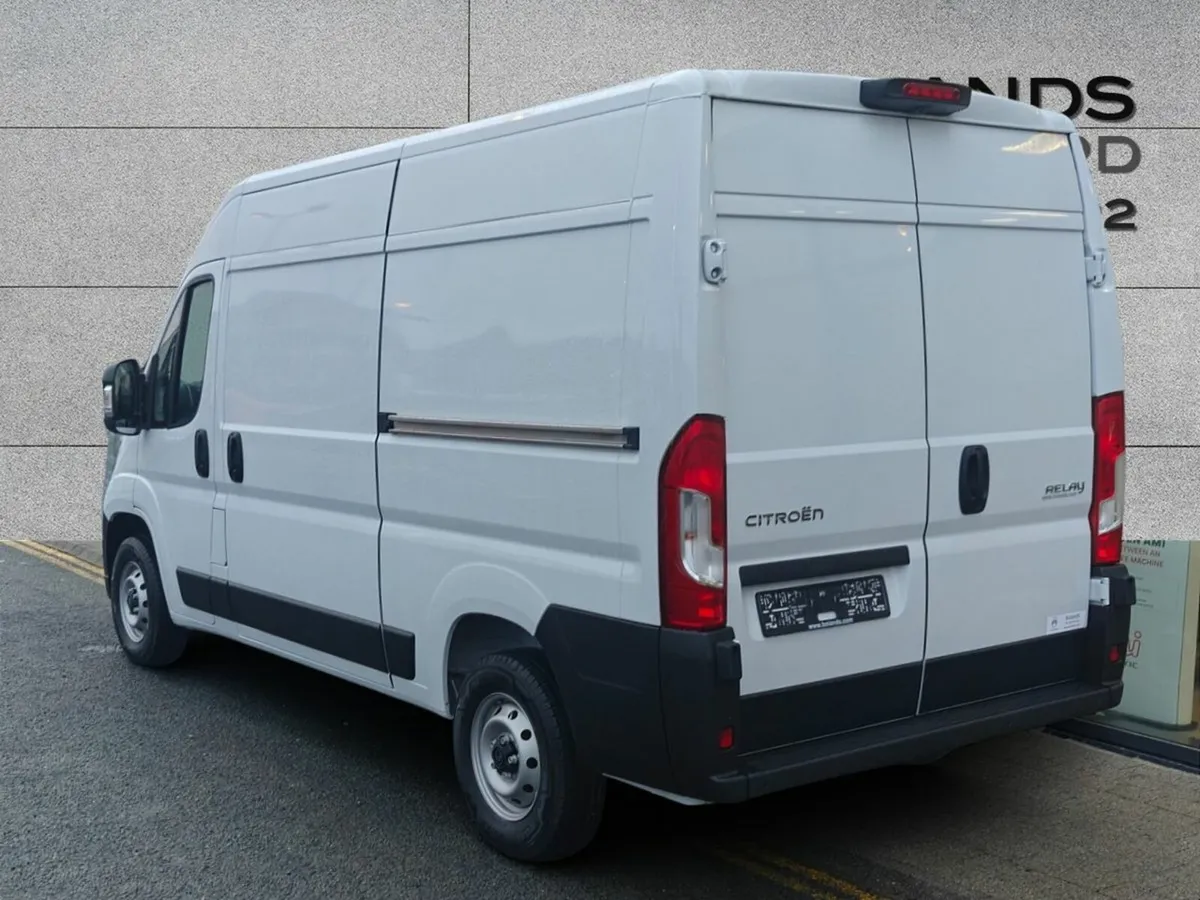 Citroen Relay L2H2 From €129 Per Week - Image 3