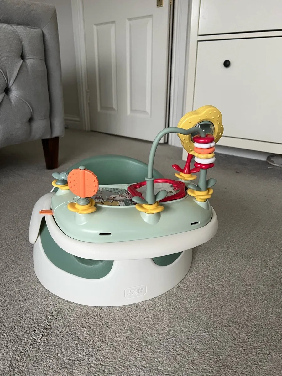 Baby equipment (Bouncer, chair & play mat) - Image 3