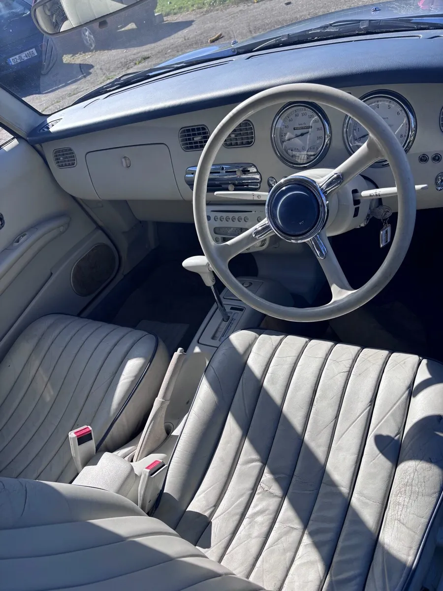 Nissan Figaro - Image 3