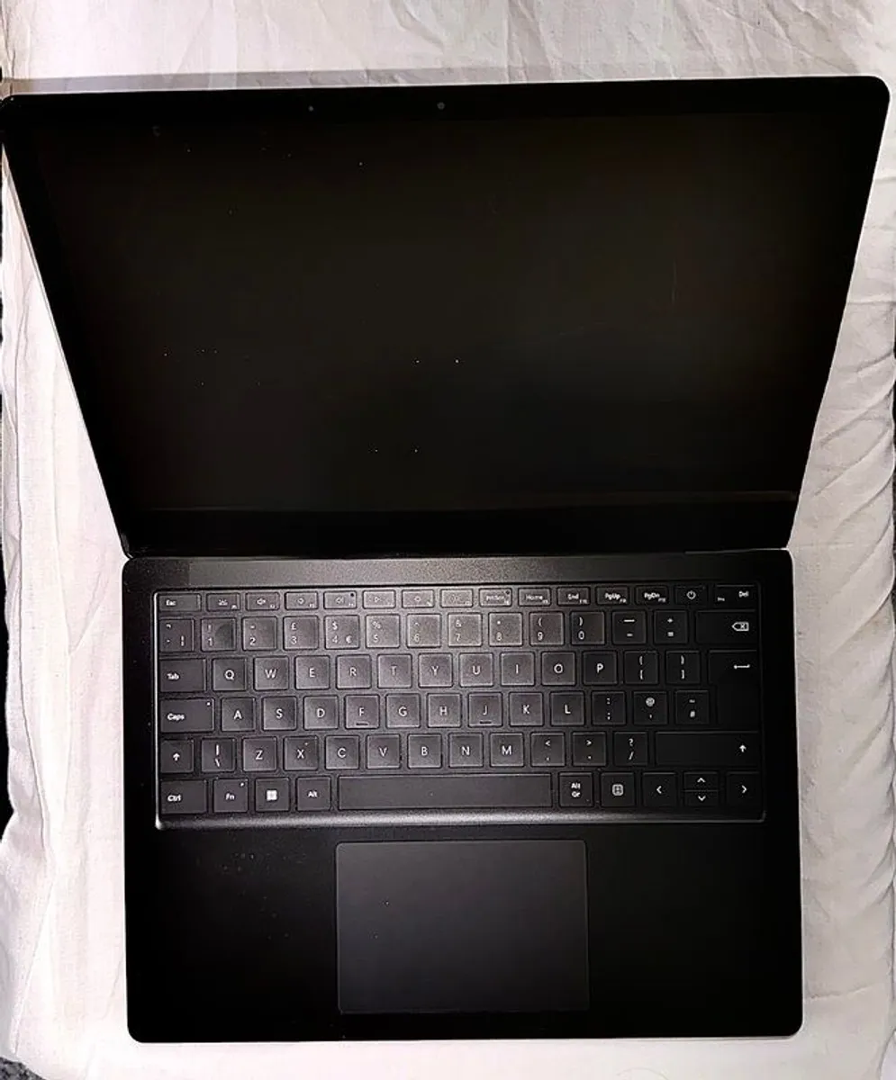 Microsoft Surface Laptop 5 - Image 4