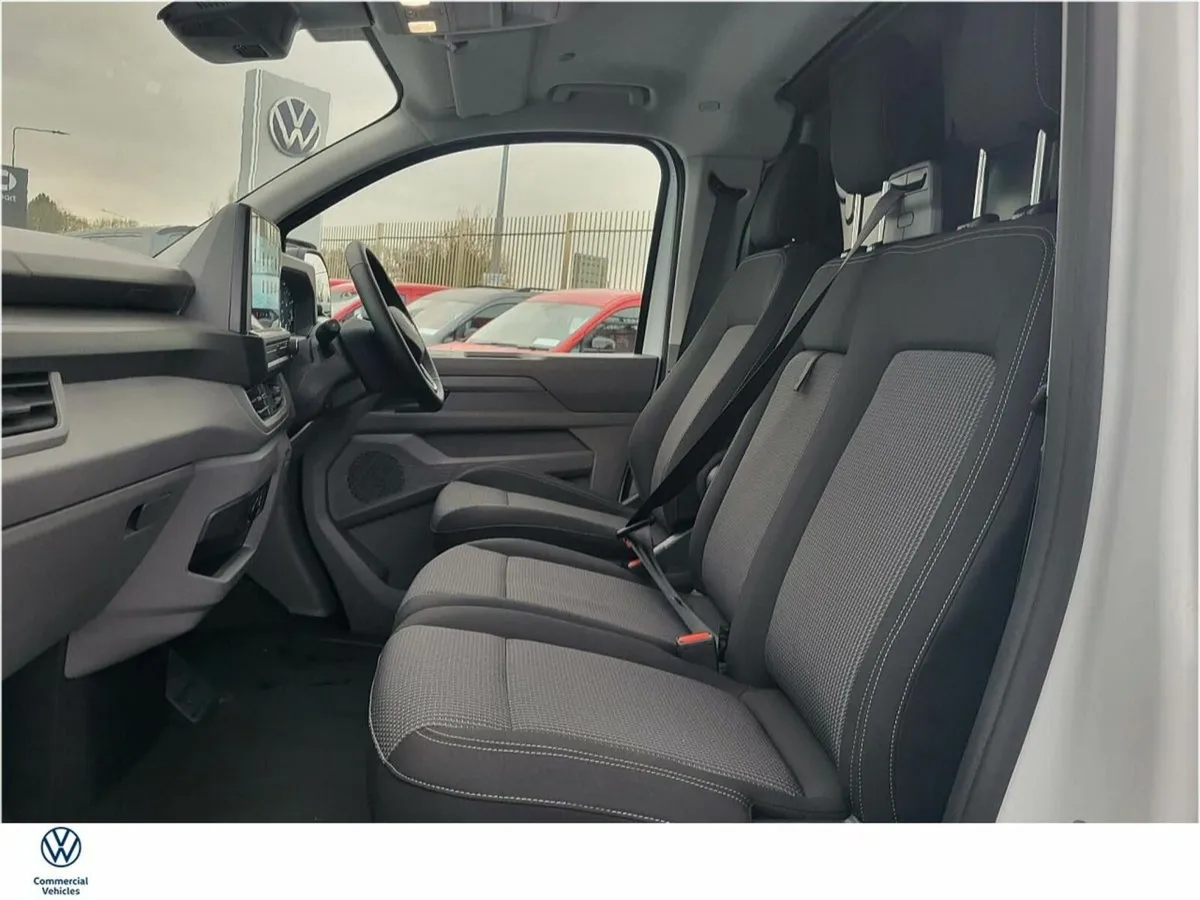 Volkswagen Transporter E-TRANSPORTER TL LWB 218BHP - Image 4