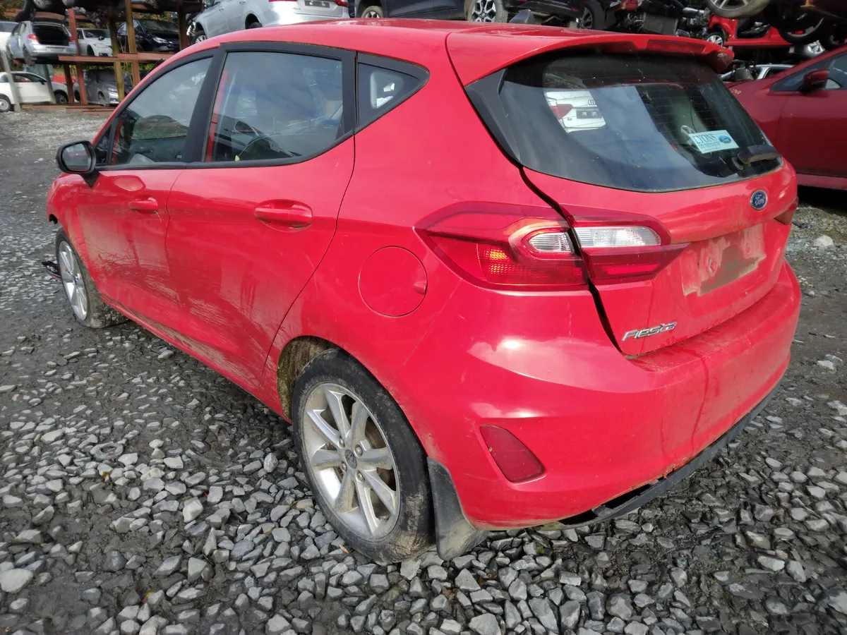 2019 Ford Fiesta For Breaking/Dismantling - Image 3