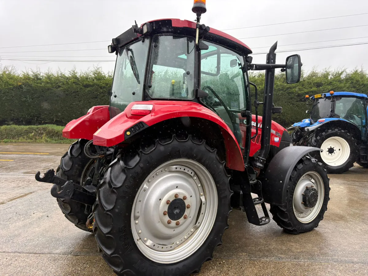 2013 Case Farmall 95U - Image 4