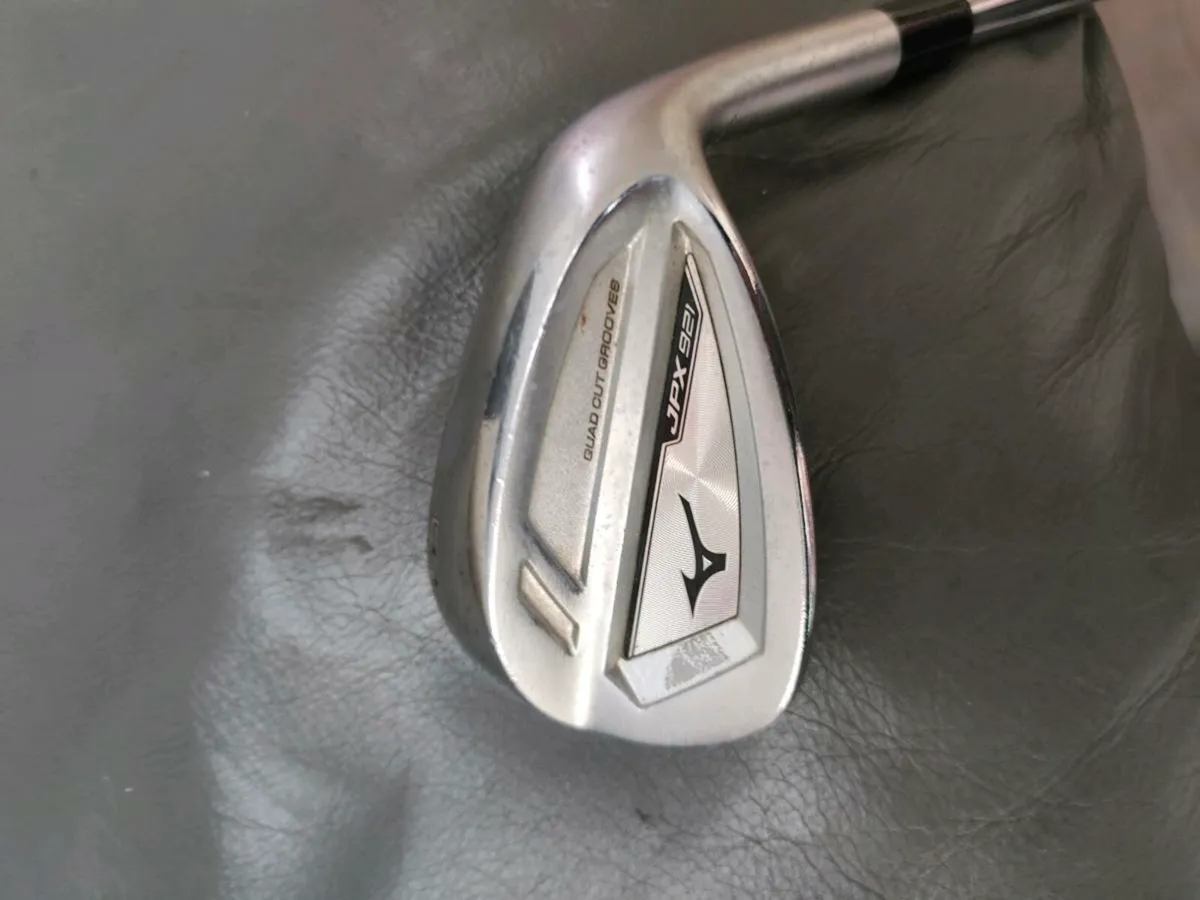 Mizuno sand wedge - Image 1