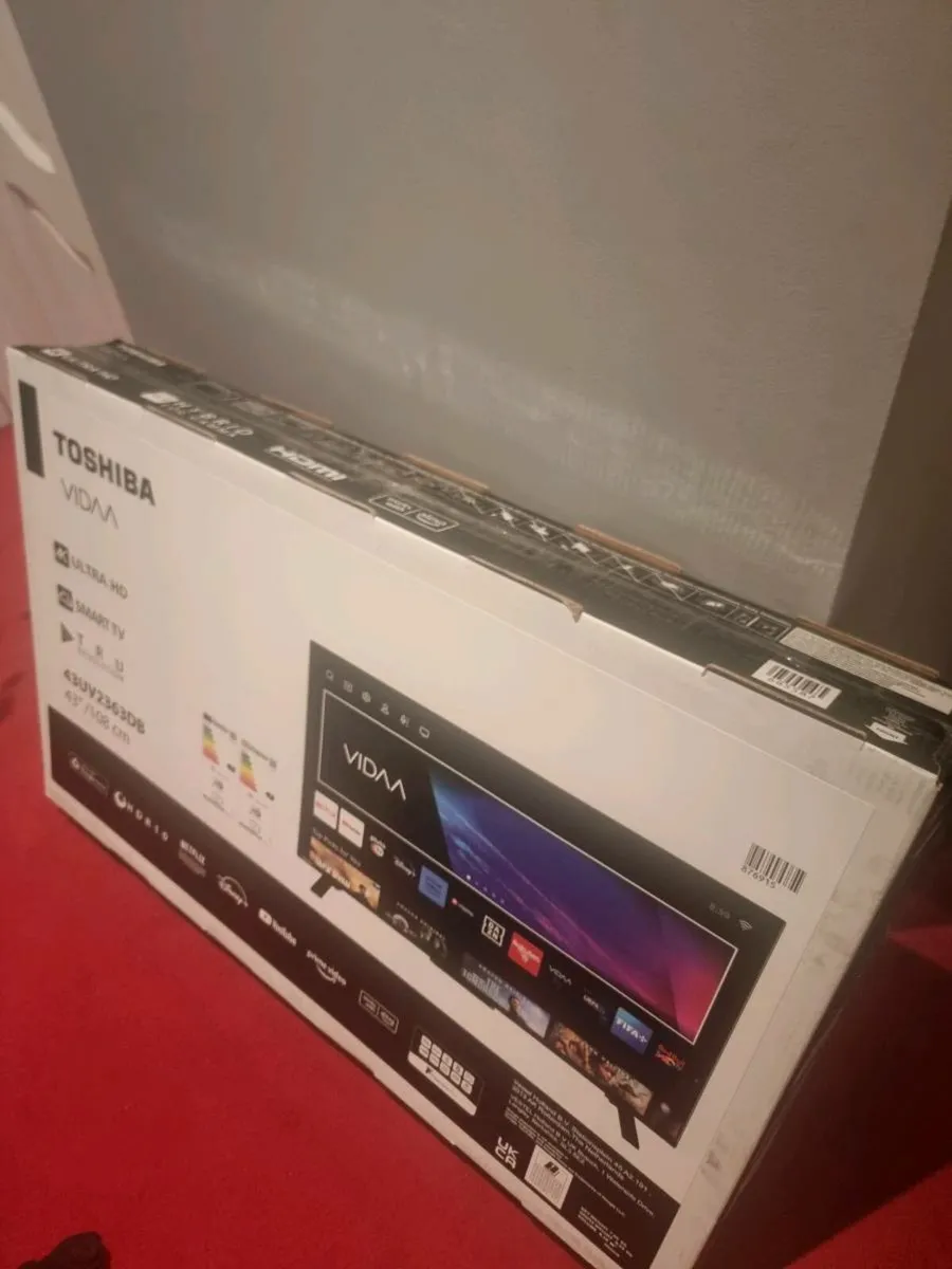 Toshiba Vidaa 43" Smart TV - Image 1