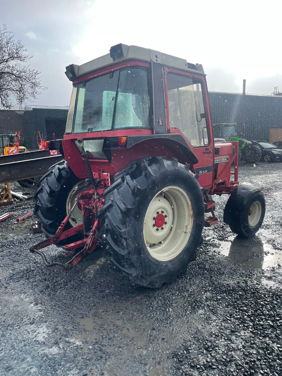 Case 585 XL - Image 4