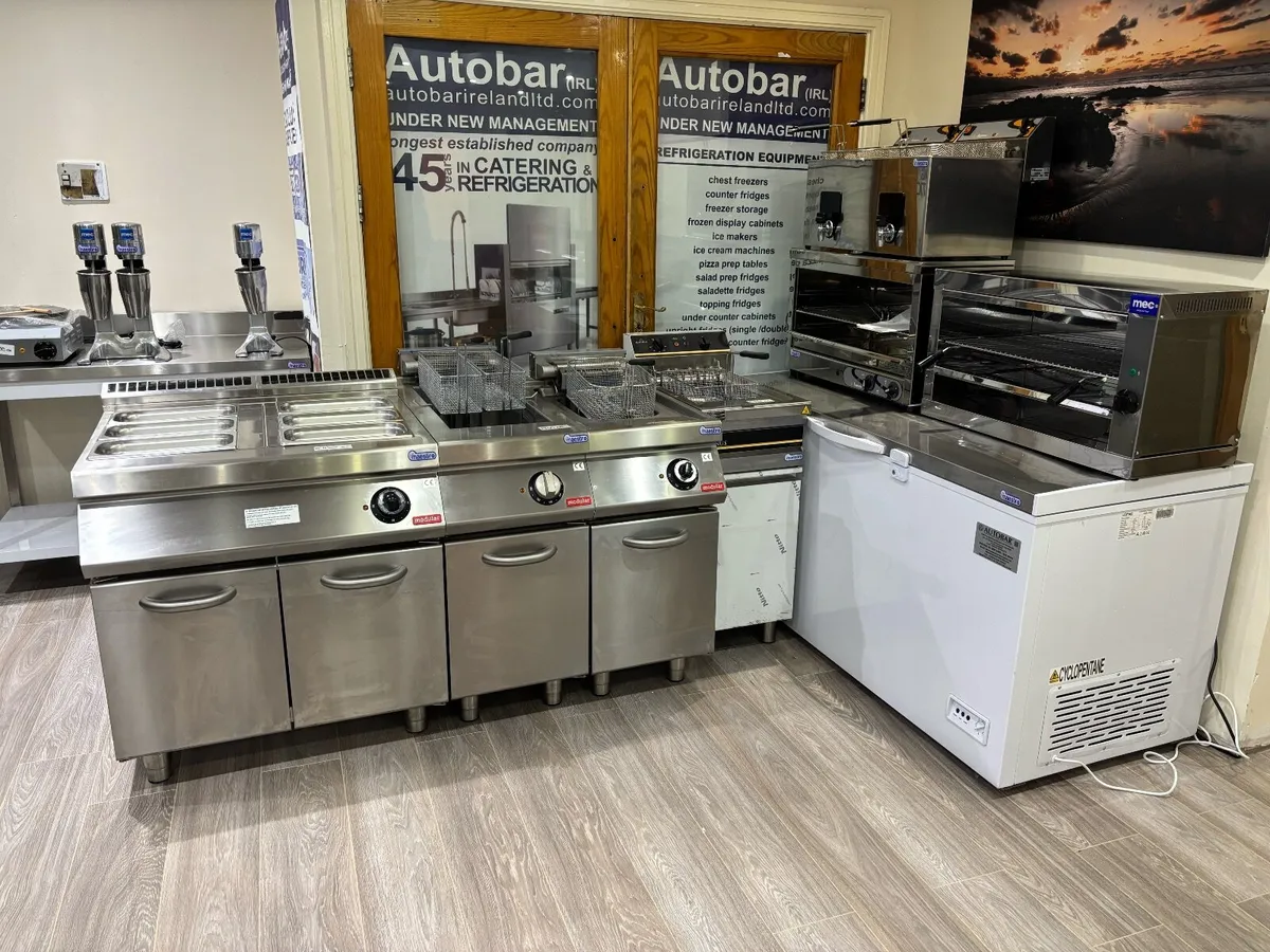 COMMERCIAL COOKING EQUIPMENT - Image 4