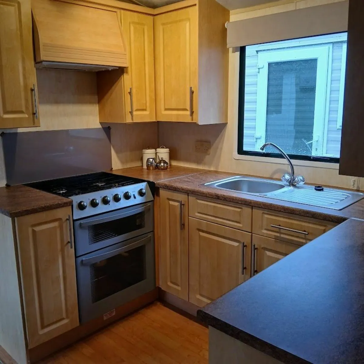 3 bed Mobile Home - Image 4