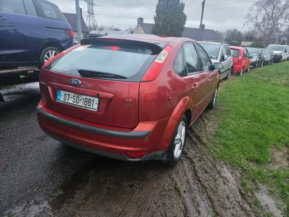 Ford focus 2007 nct 8/26 - Image 3