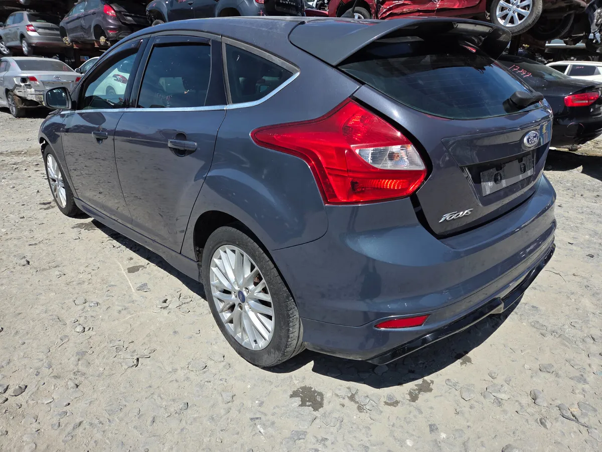 2013 Ford Focus For Breaking/Dismantling - Image 3