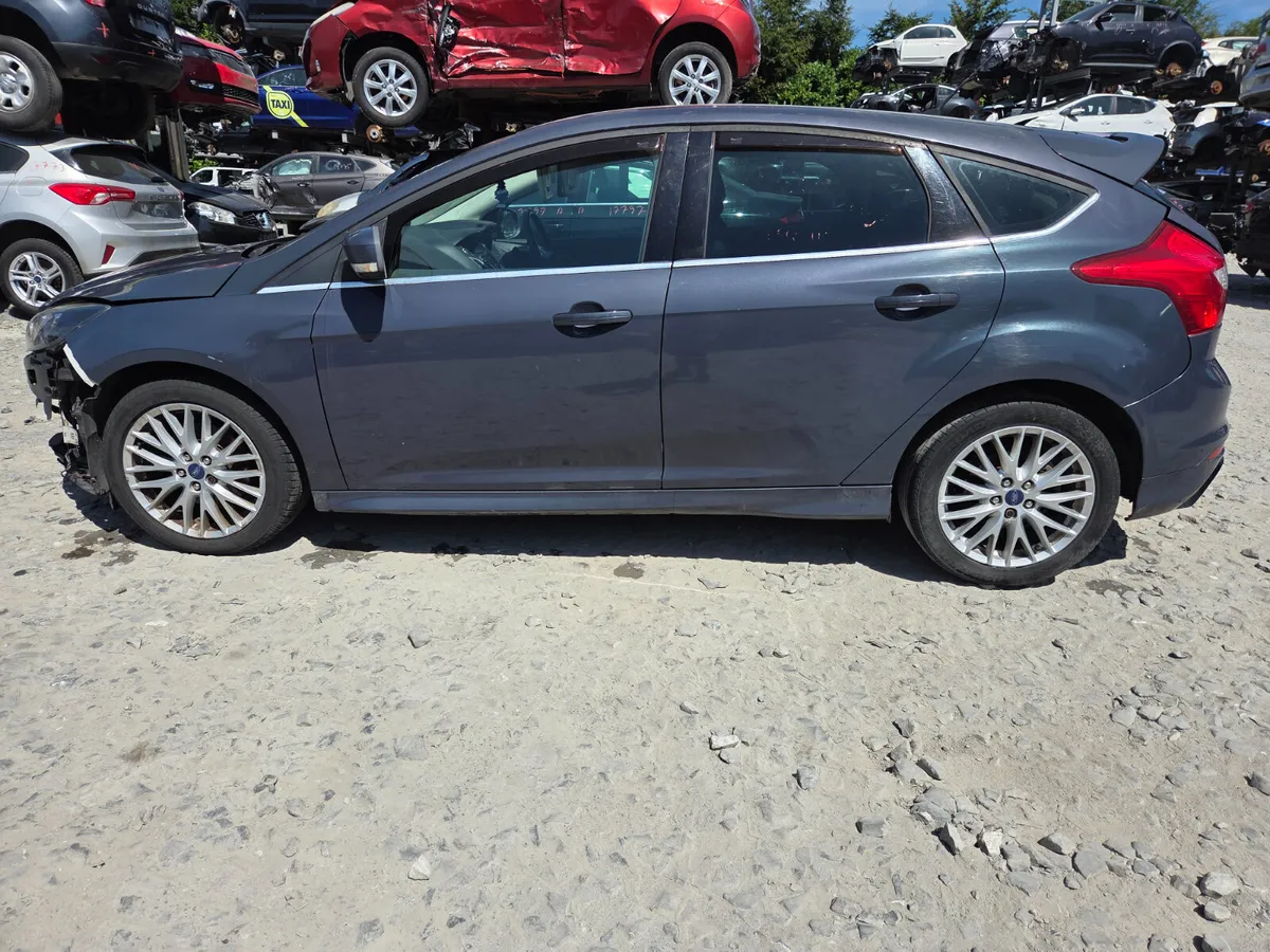 2013 Ford Focus For Breaking/Dismantling - Image 2
