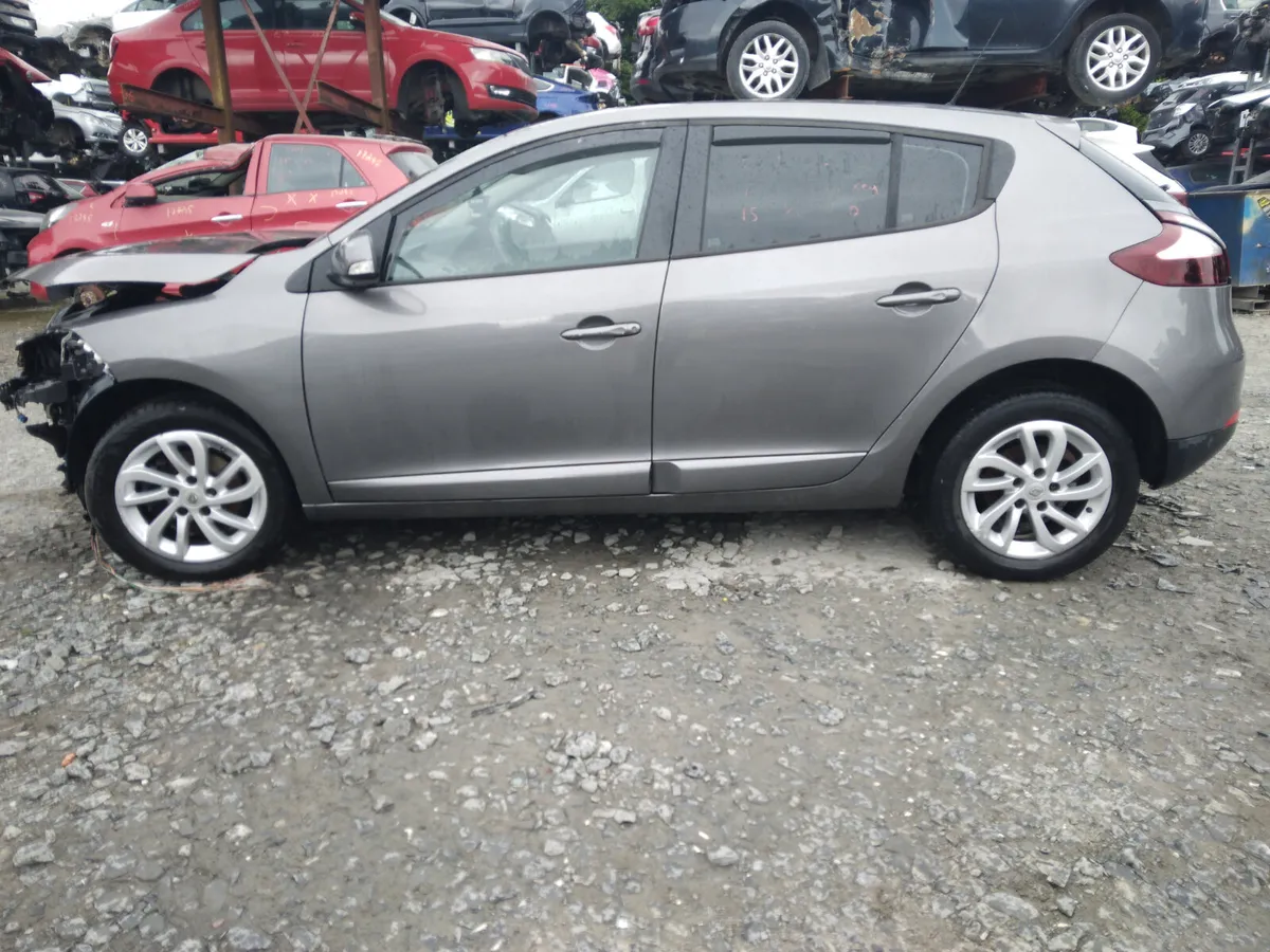 2015 Renault Megane For Breaking/Dismantling - Image 2