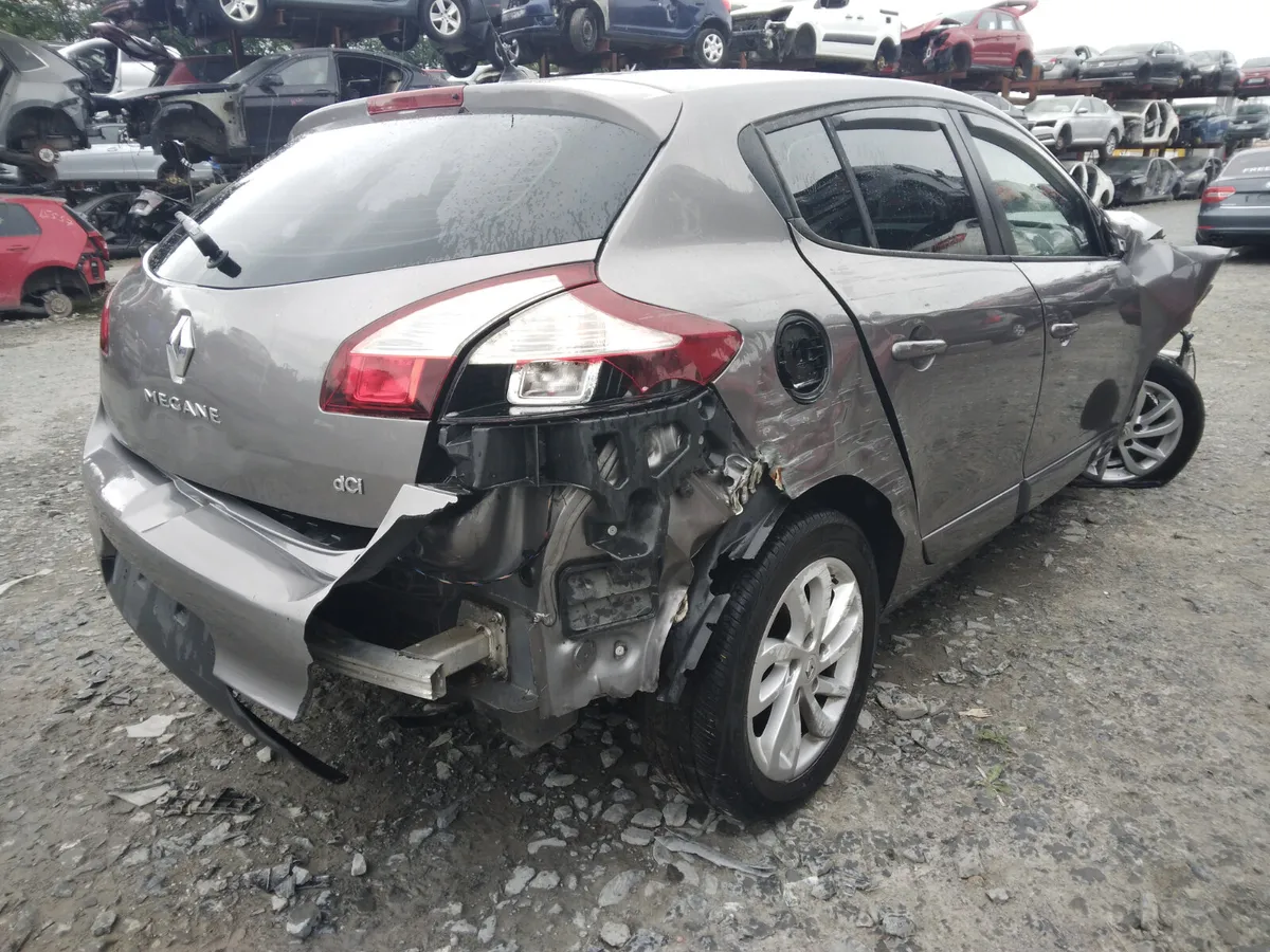 2015 Renault Megane For Breaking/Dismantling - Image 4