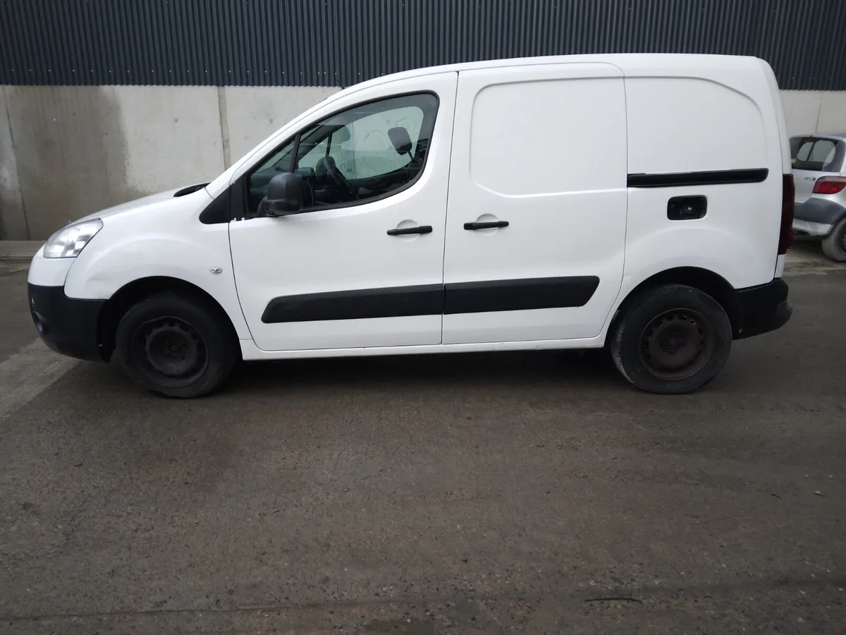 2013 Peugeot Partner For Breaking/Dismantling - Image 2