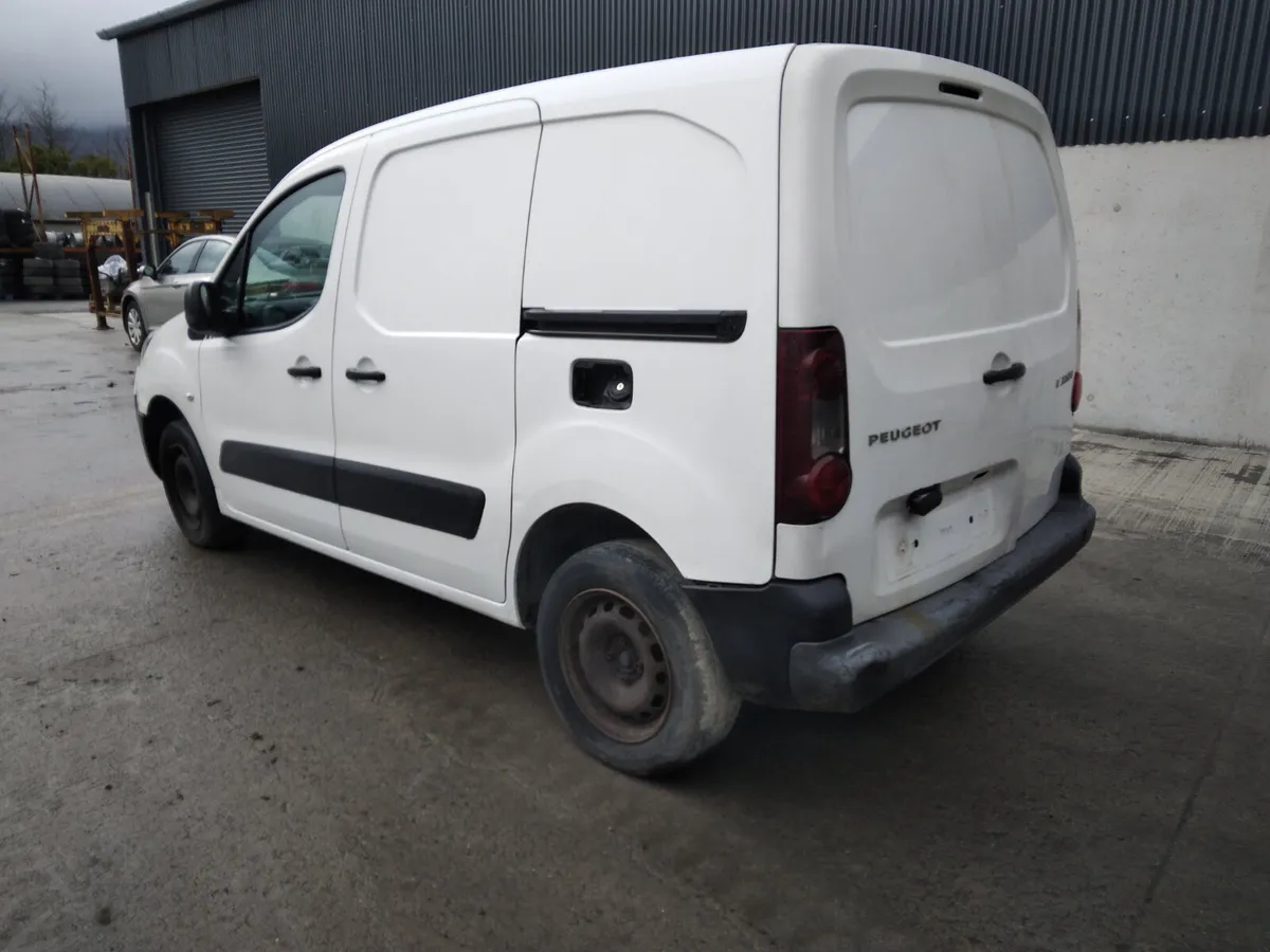 2013 Peugeot Partner For Breaking/Dismantling - Image 3