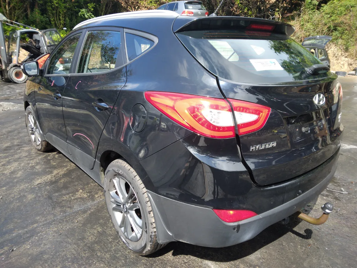 2015 HYUNDAI IX35 For Breaking/Dismantling - Image 3