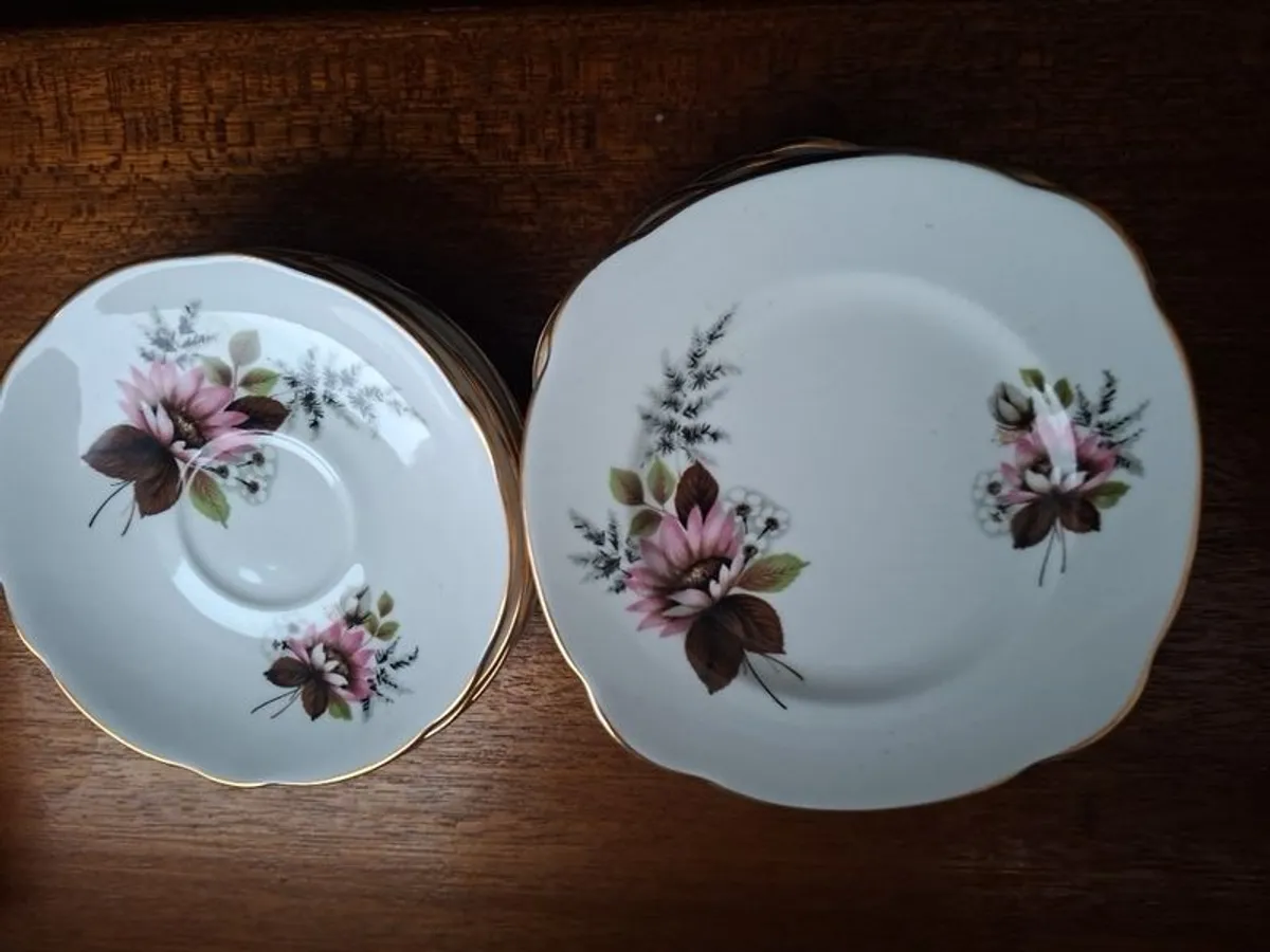 Six  Bone China Plates & 3 Saucers - Image 1
