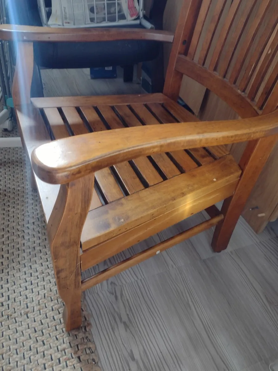 Beautiful Teak rocking chair - Image 2