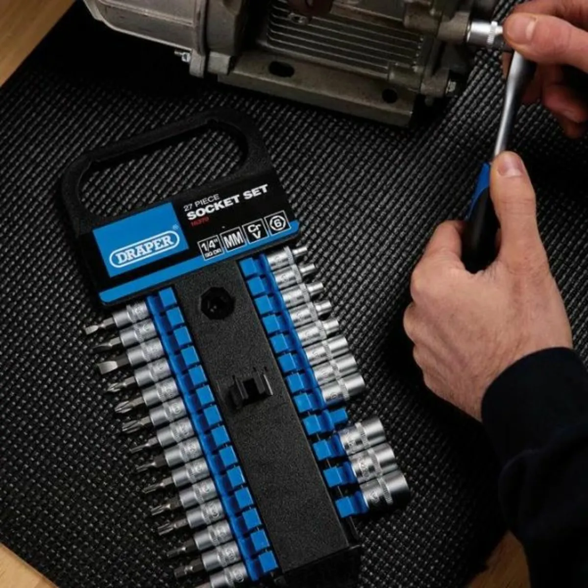 Draper Magnetic Parts Tray & 27-Piece Metric 1/4" - Image 2