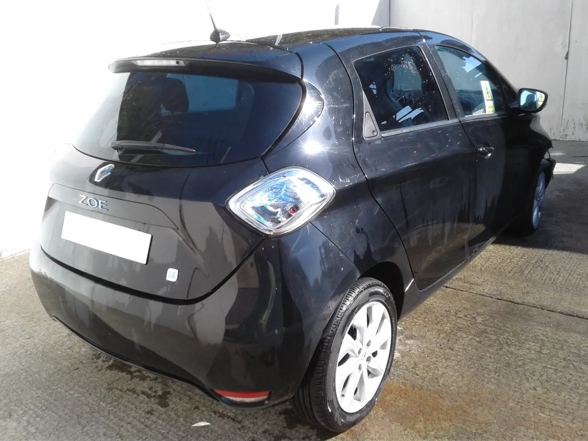 2015 Renault Zoe For Breaking/Dismantling - Image 4