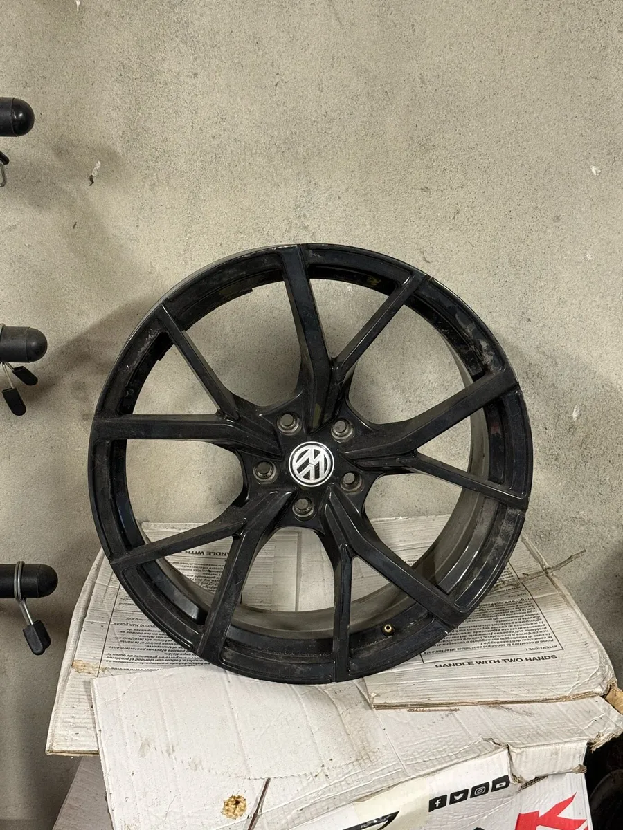 Estoril Style Alloys - Image 1
