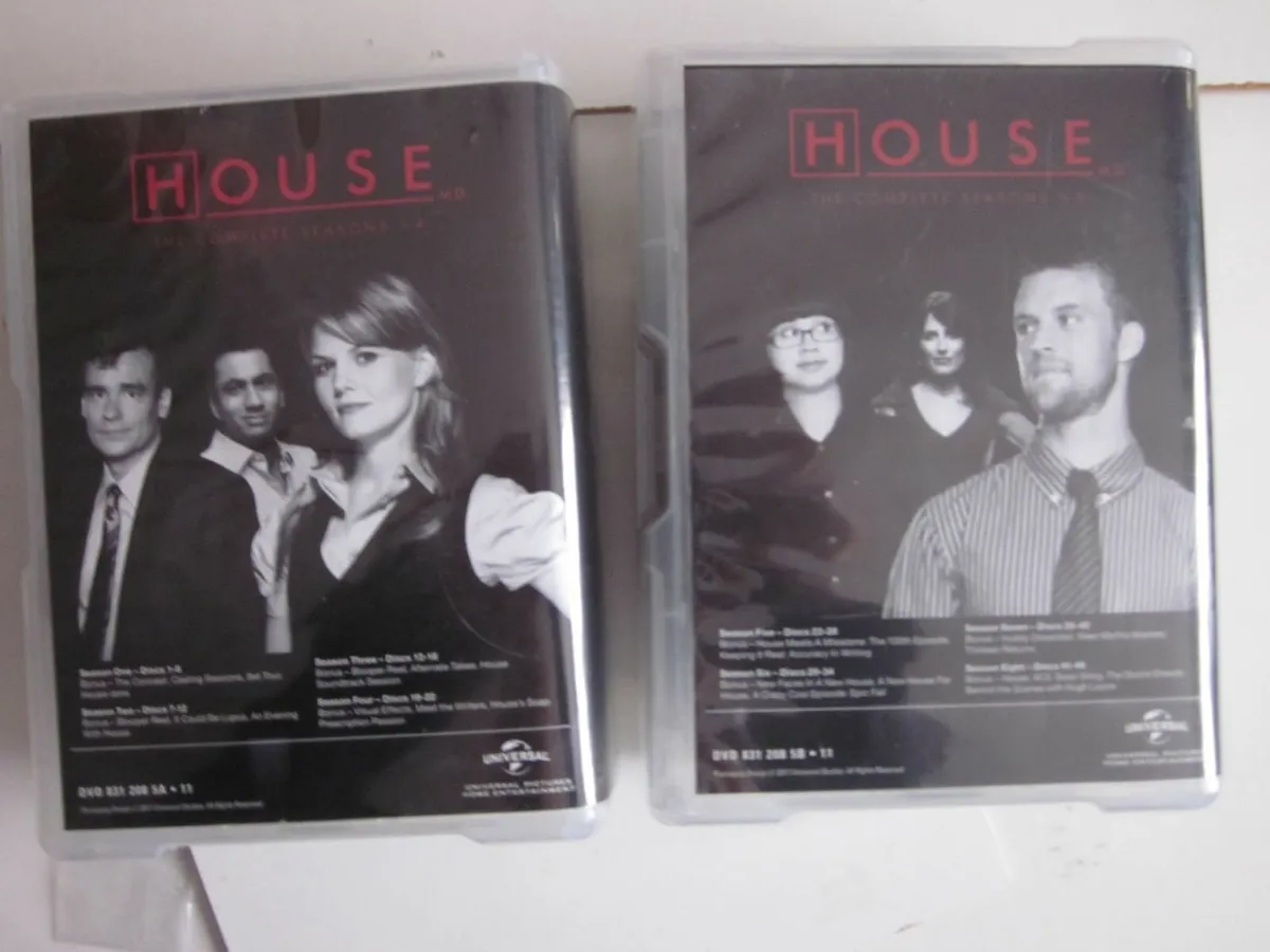 House Complete Seasons 1-8 (46DVD's) - Image 2