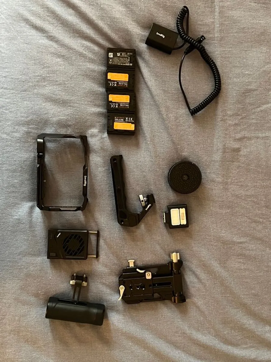 FOR SALE: Sony A6700 Camera Kit + Lenses & Rig (Excellent Condition) - Image 2