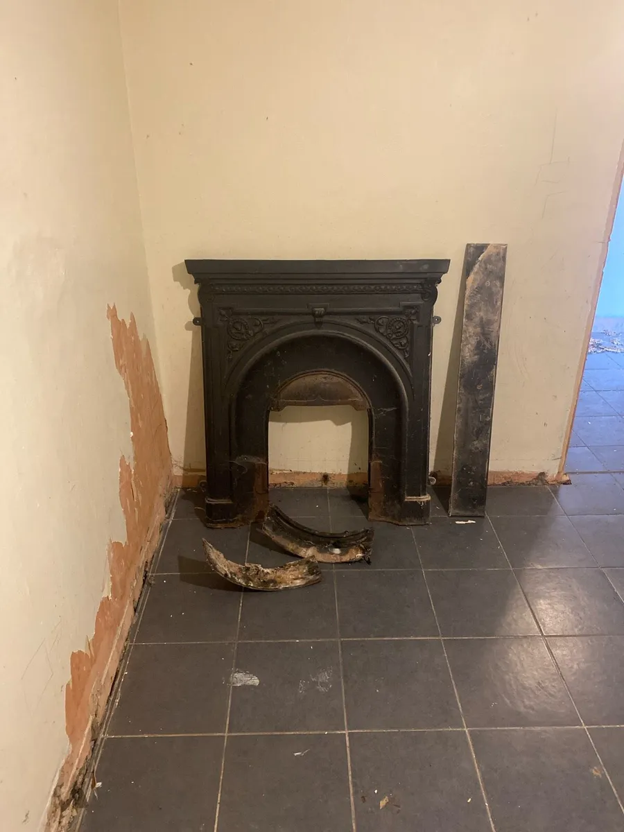 Vintage fireplace - Image 1