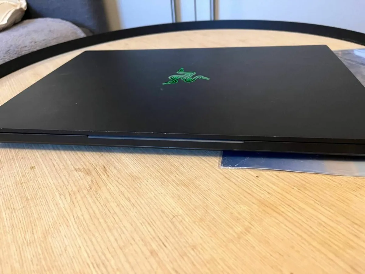 Razer Blade 15 Gaming Laptop - Image 3