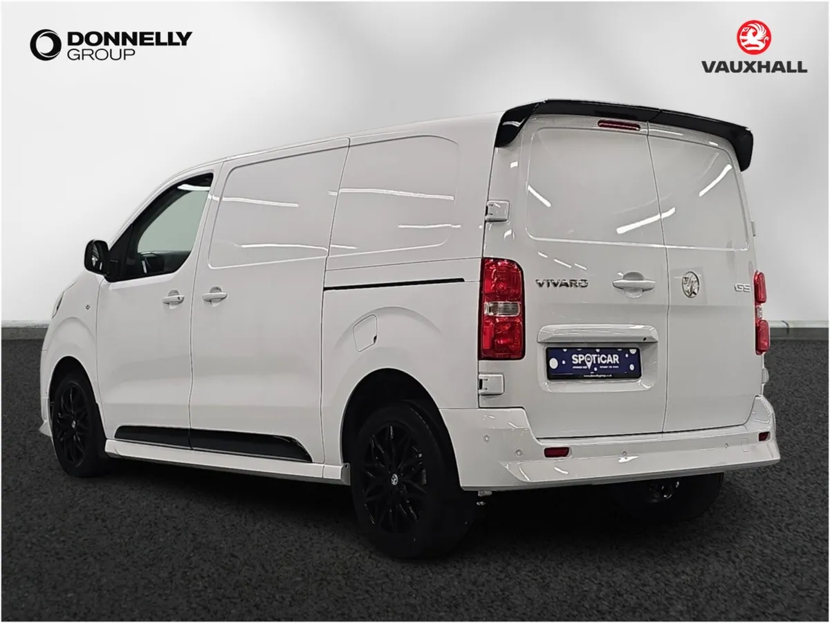 Vauxhall Vivaro Diesel Special Edition GS - Image 2