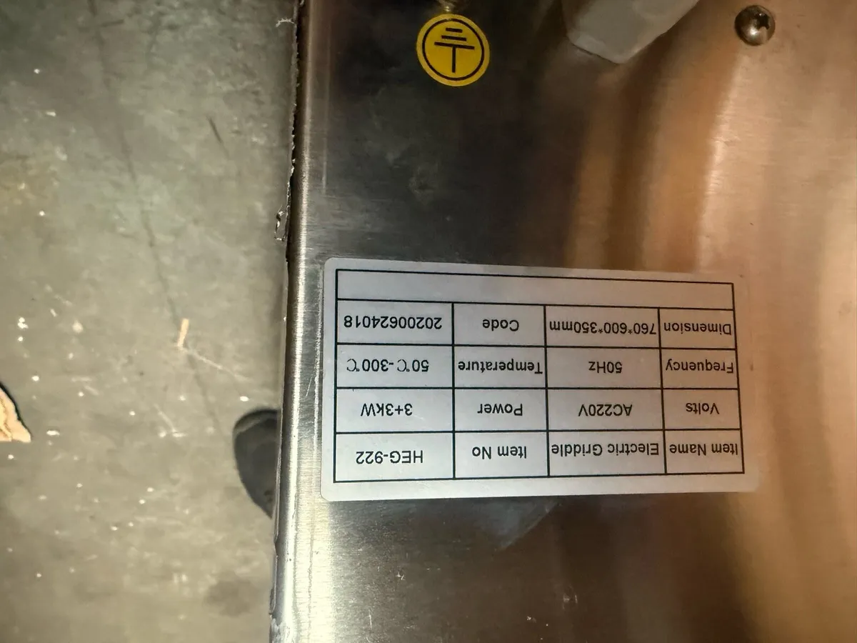 Elec half and half griddle - Image 2