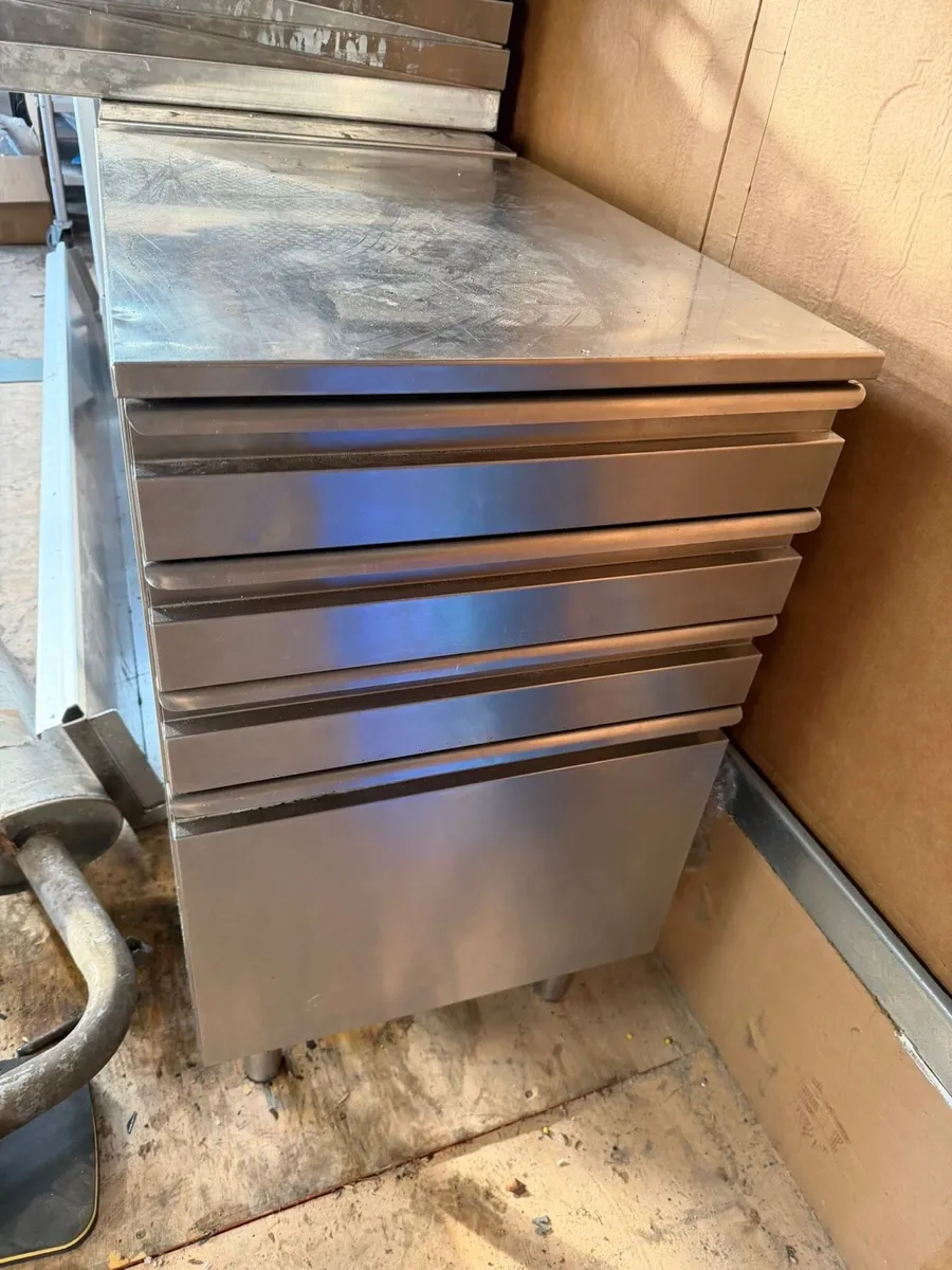 Stainless steel tables /trollys/counters - Image 3