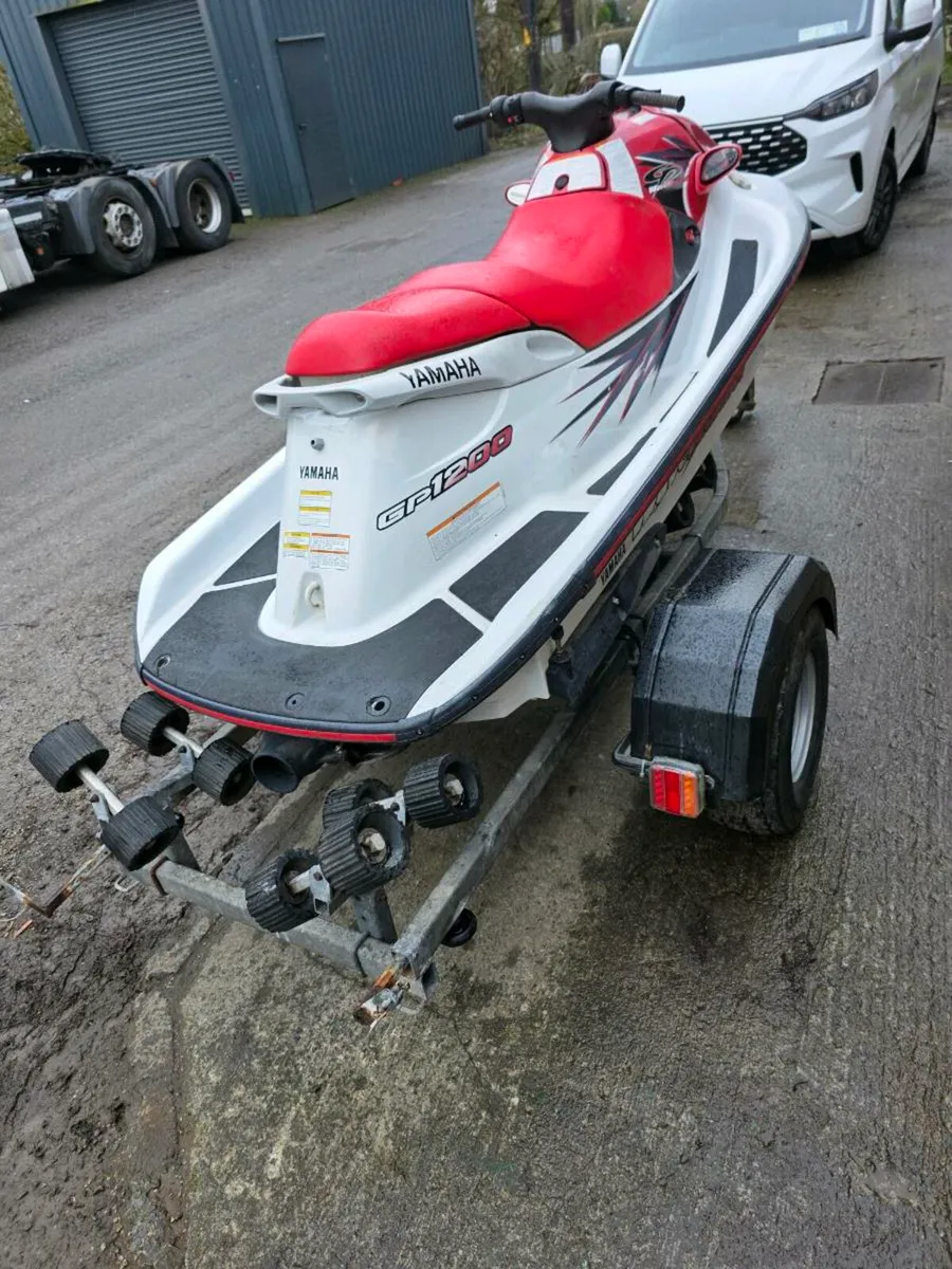 Yamaha Wave Runner and double trailer... - Image 4