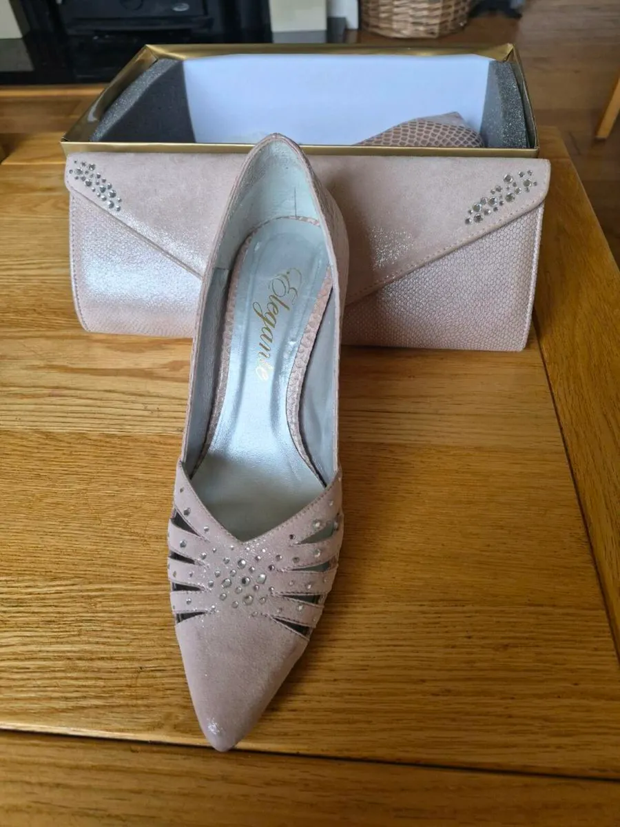 Mother of the Bride - Image 2