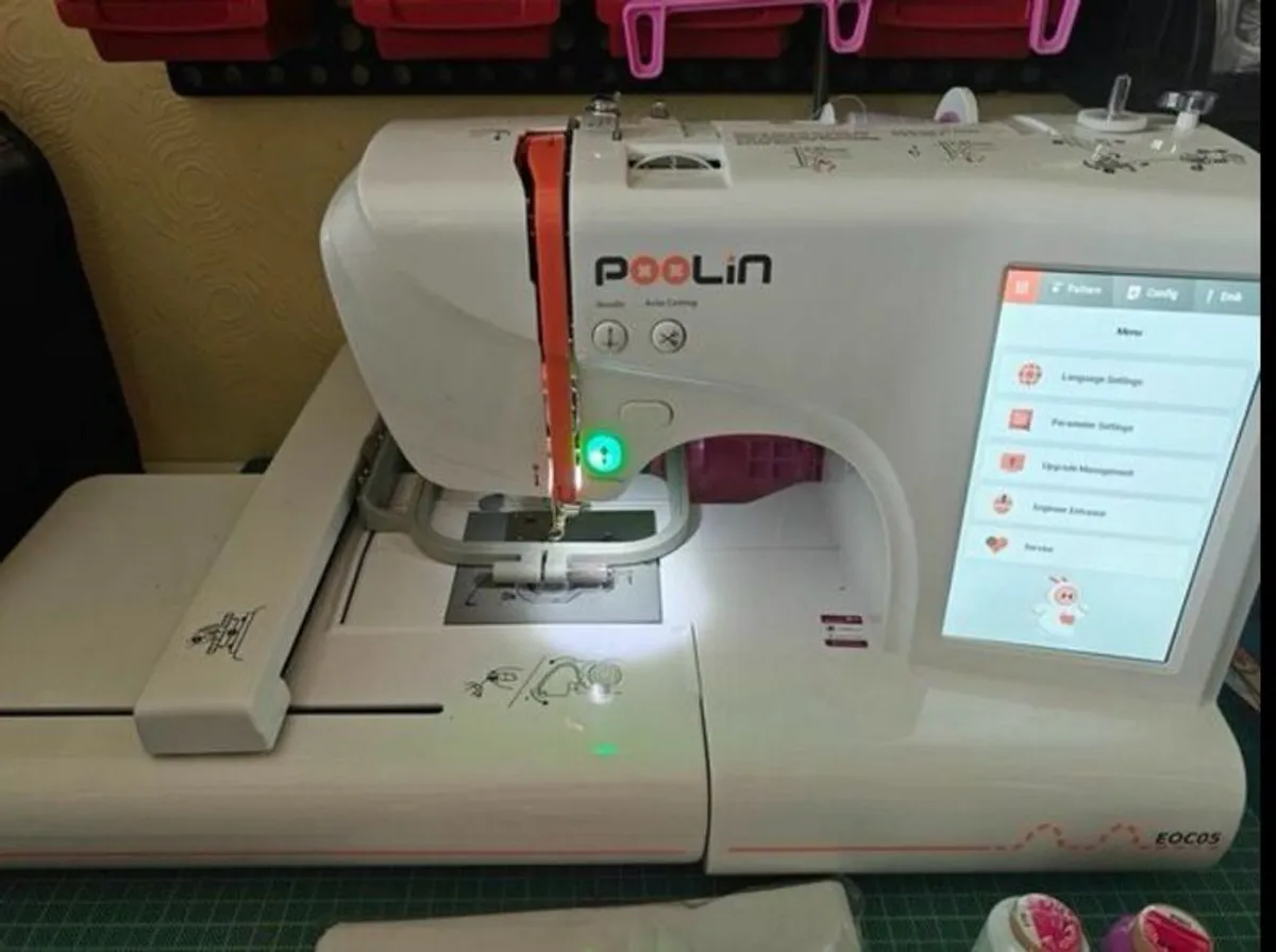 Poolin Eco/05 Embroidery Machine - Image 1