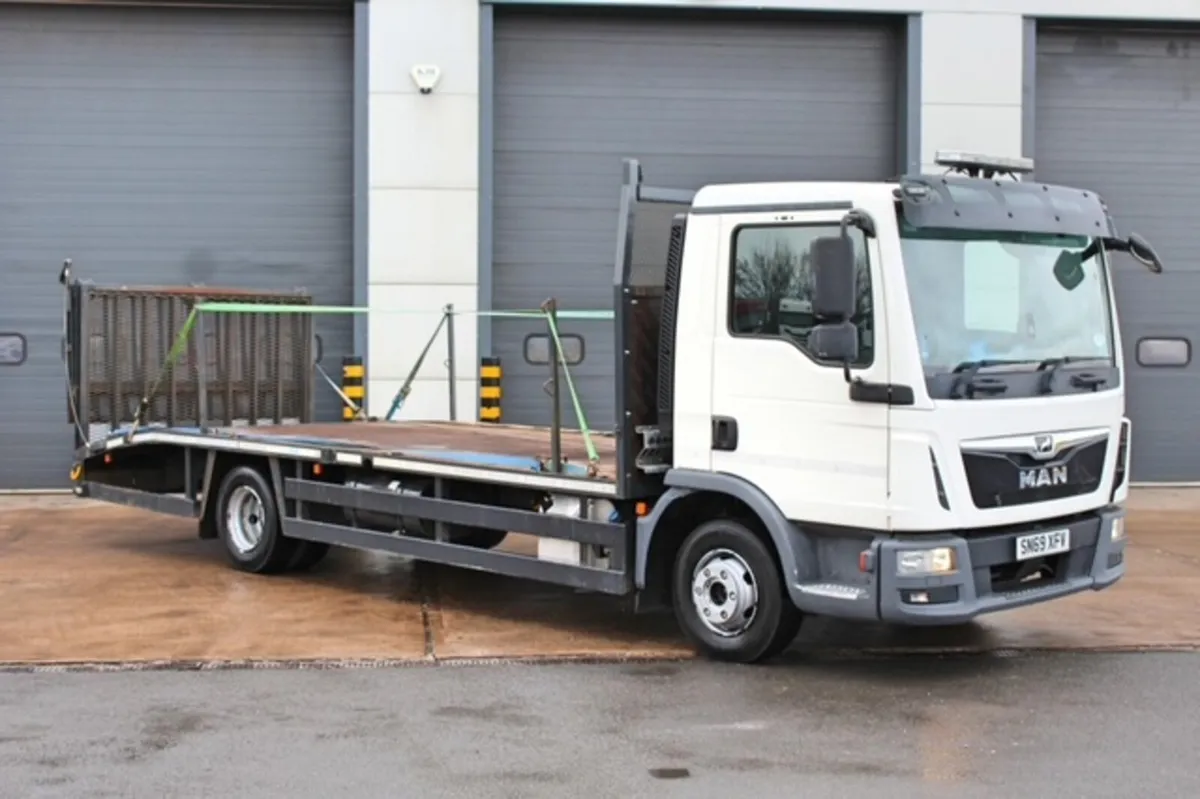 2019-MAN TGL10-190 4X2 PLANT LORRY - Image 1