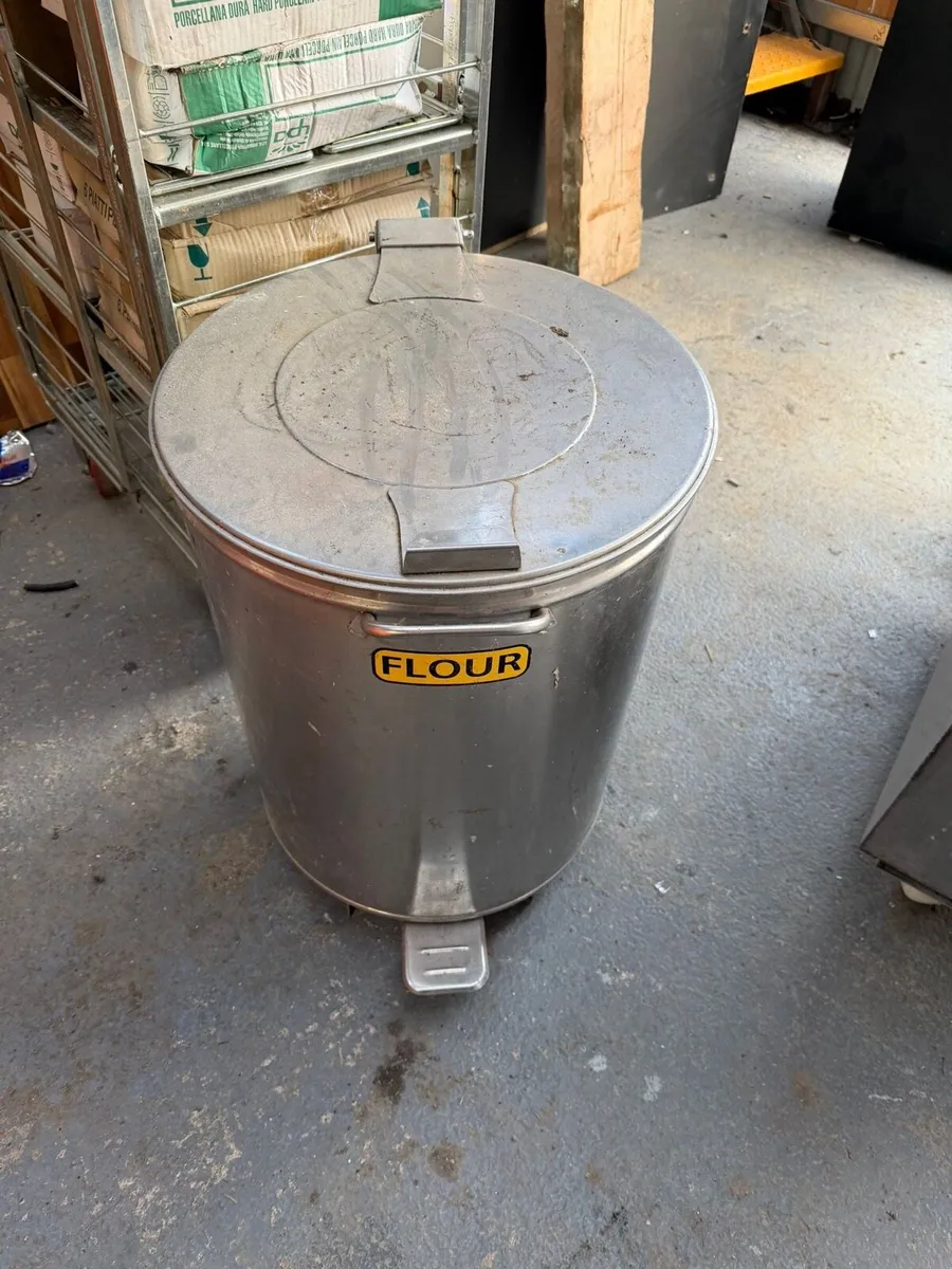 Wine cooler / flour stainless bin - Image 2