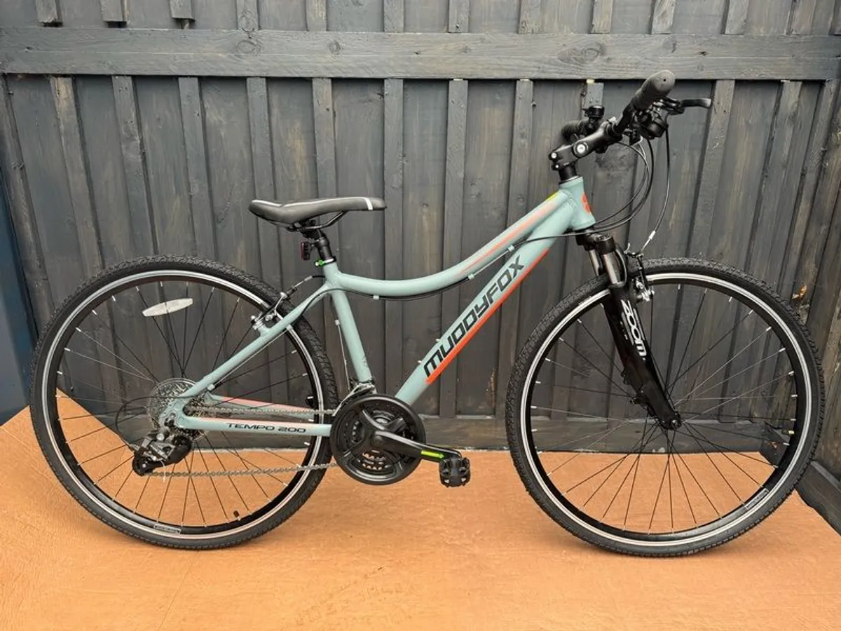 New Muddyfox Tempo Hybrid Bike - Image 1
