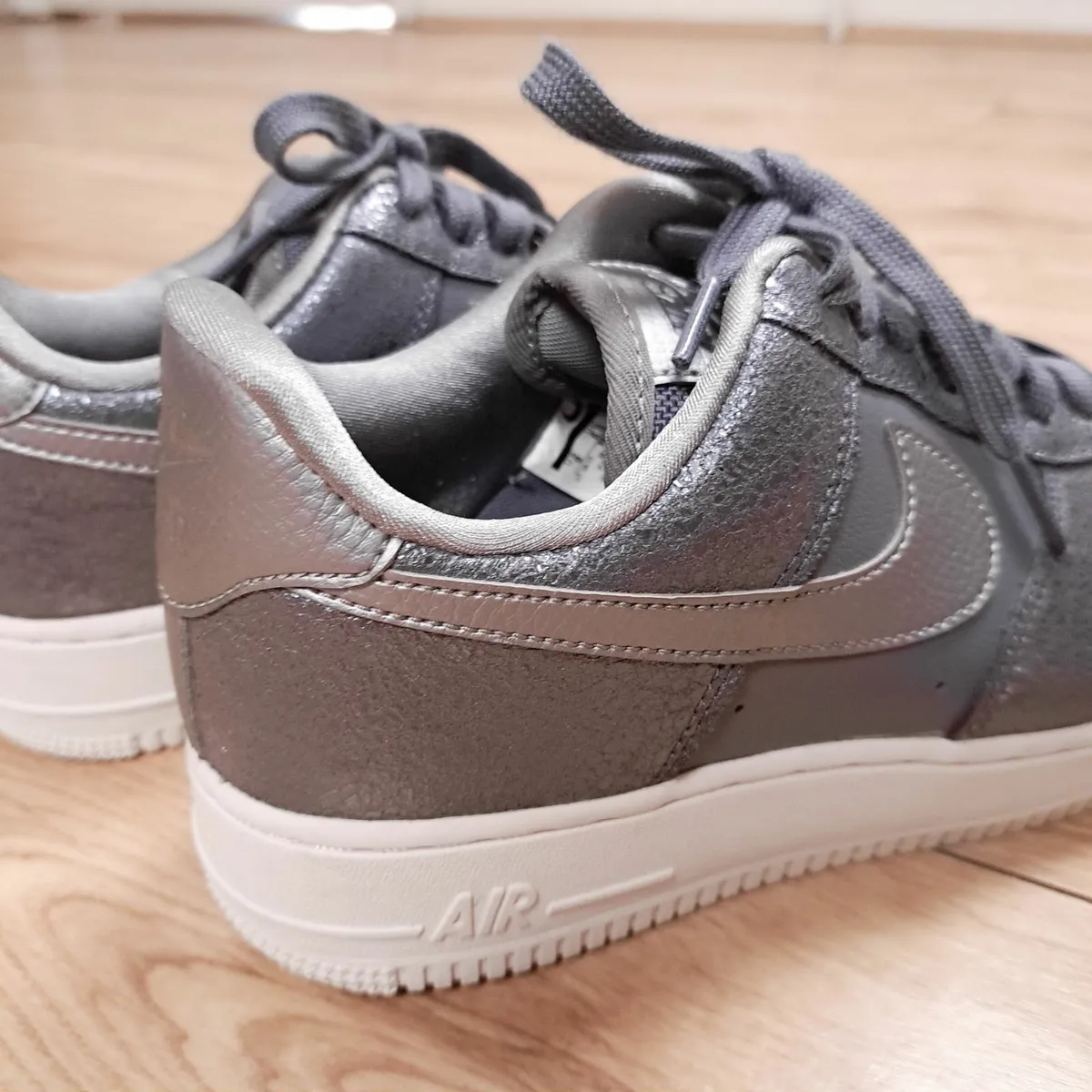Nike Air Force 1 Grey Silver Trainers 6.5UK/40.5EU - Image 2