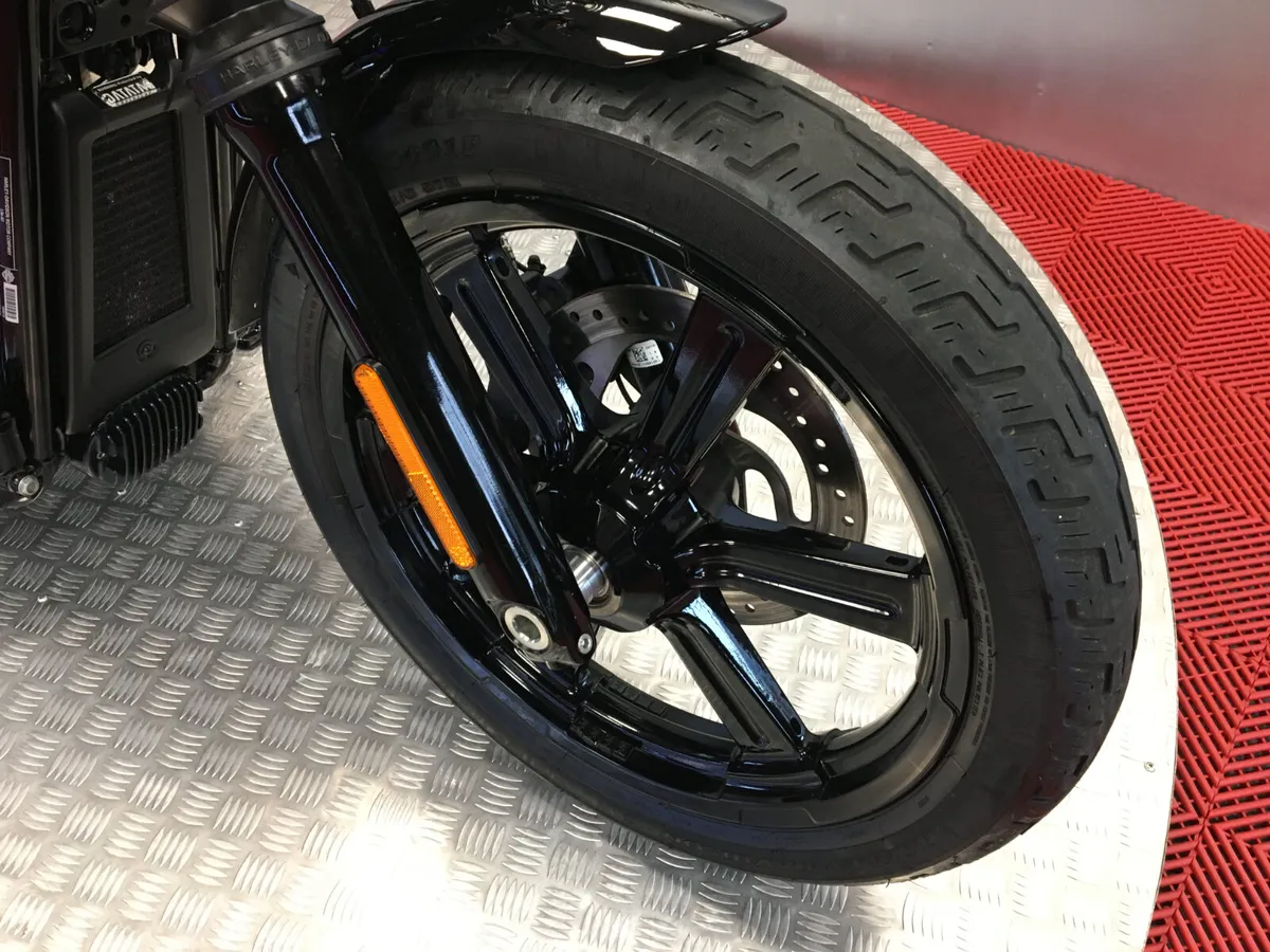 2022 Harley Davaison Street Bob - Image 2